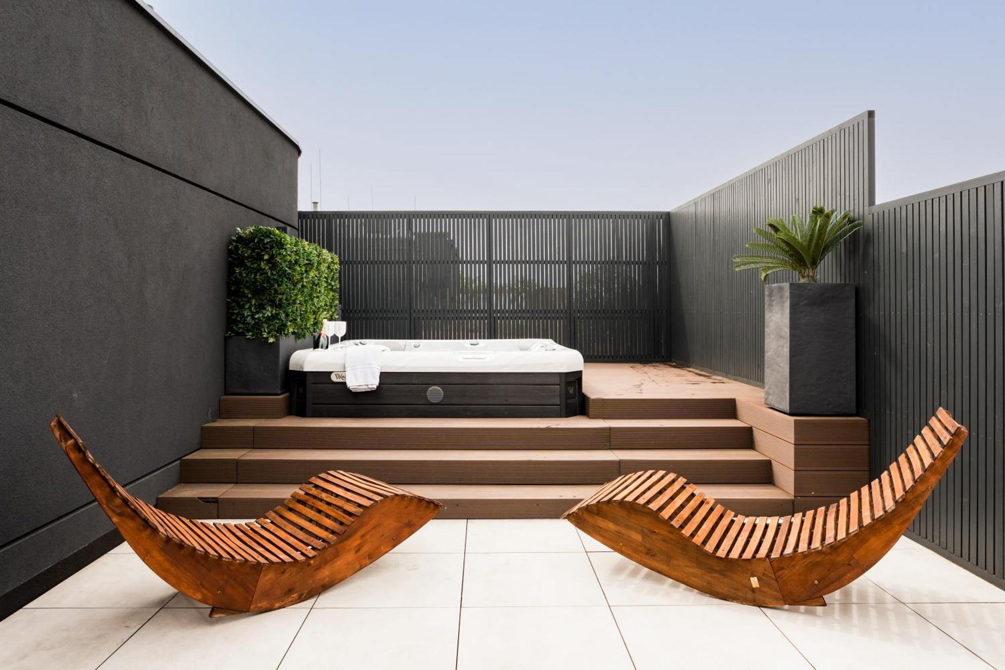 Jacuzzi Haven In - Private Terrace & Parking Appartamento *